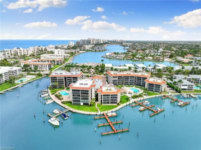 222 Harbour DR