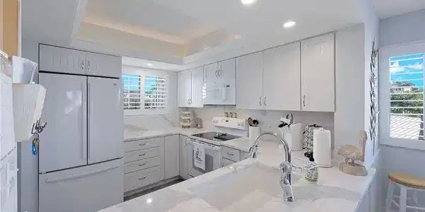 889 Collier CT