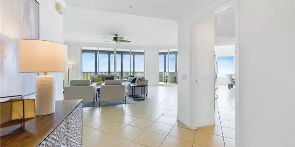 445 Cove Tower DR