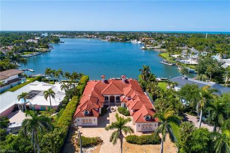 600 Galleon DR