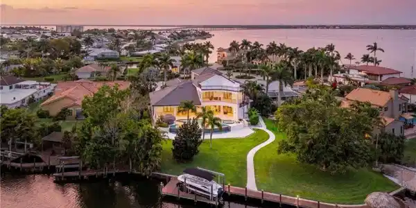 4944 Normandy CT