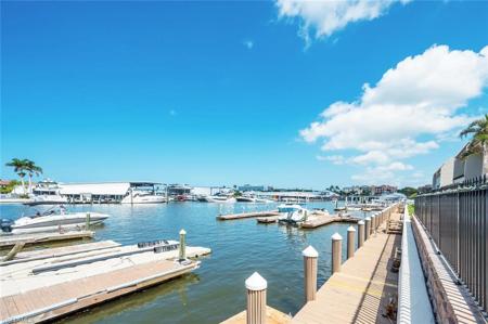 800 River Point DR