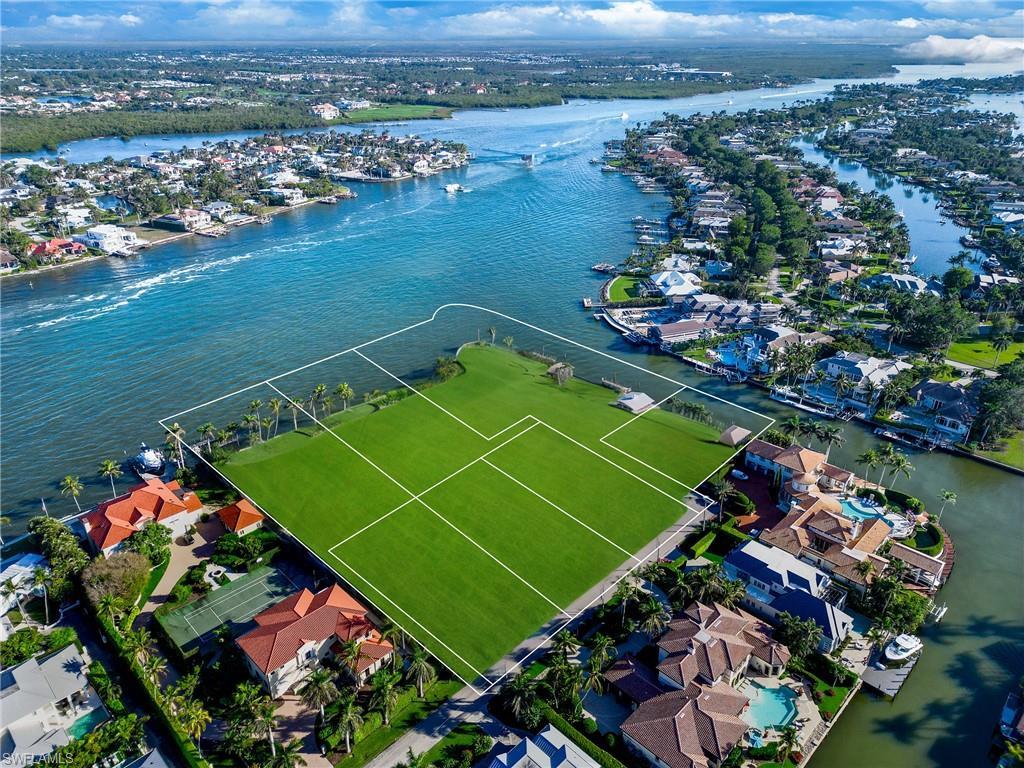 Image 2: Aerial view of all 7 lots. Image does not reflect current condition of the land.