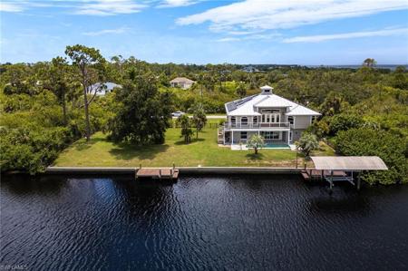 1343 Underhill CIR