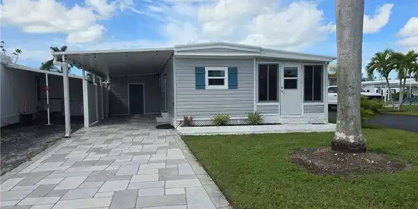 130 Enchanting BLVD