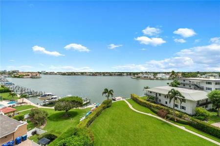 3420 Gulf Shore N