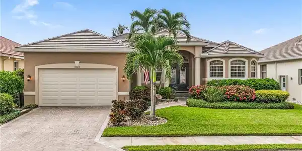 8348 Southwind Bay