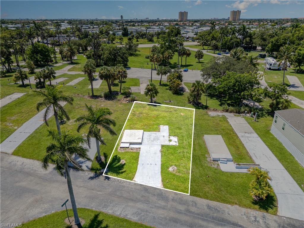 Image 3: Lot measures approx. 51' x 87'