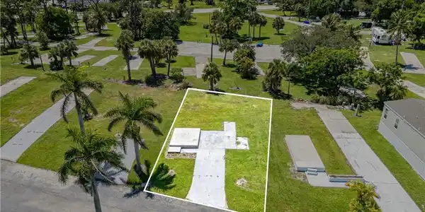 Image 3: Lot measures approx. 51' x 87'