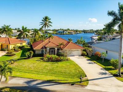 127 Newport DR