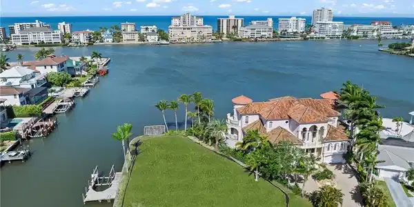 Image 3: Oversized lot with .37 of an acre