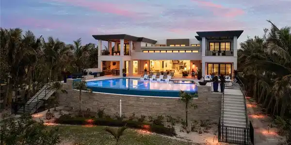 16950 Captiva DR