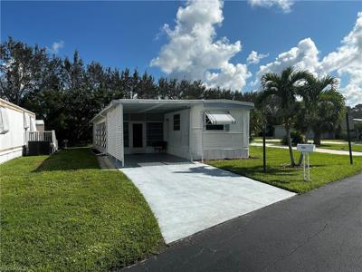 555 Palm DR