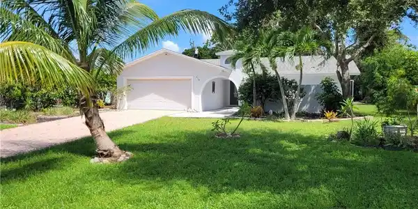 316 3rd AVE