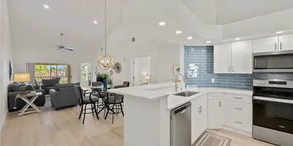 3890 Leeward Passage CT