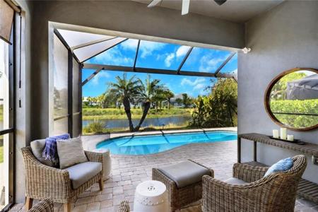 7022 Dominica DR