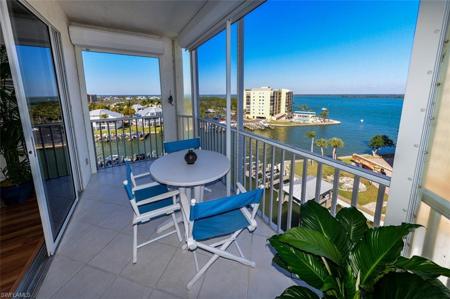 4331 Bay Beach LN