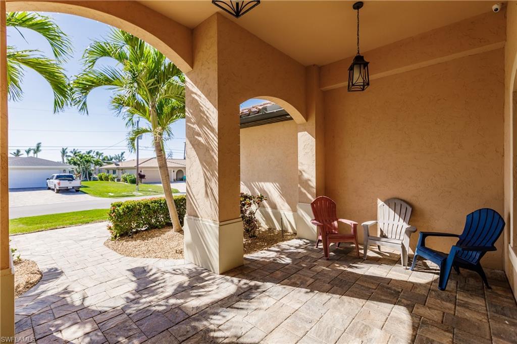 Image 4: View of front patio