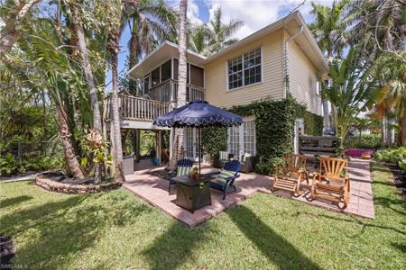 2348 Lake AVE