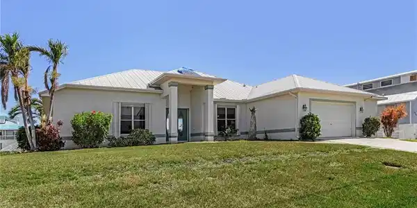 2372 Sycamore