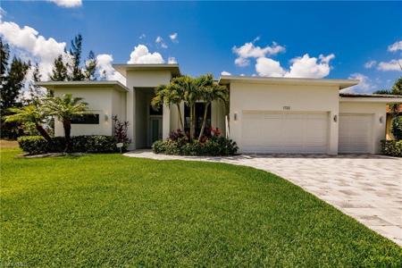 1722 SW 40th TER