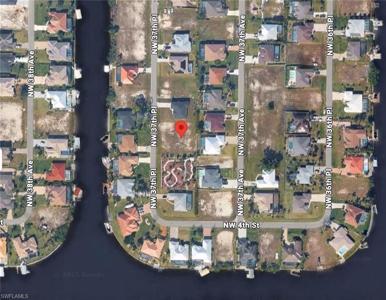 413 NW 37th PL