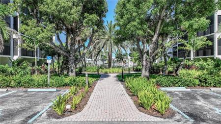 3124 Tennis Villas