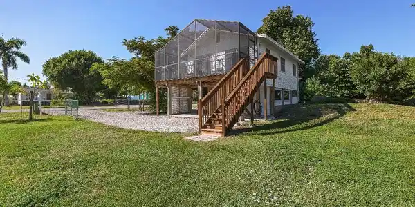 5888 Sea Bass RD
