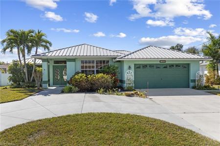 234 SW 43rd TER
