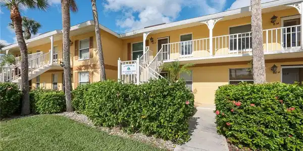 1165 Mainsail DR