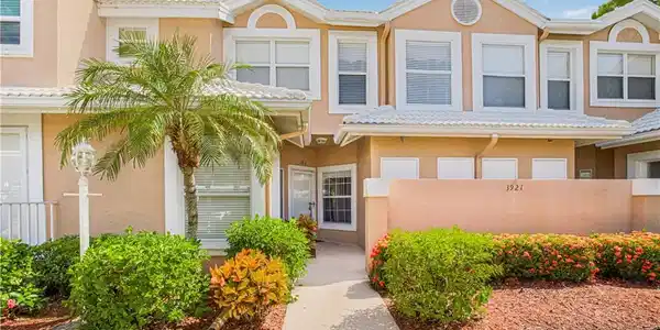 3921 Leeward Passage CT