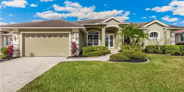 8500 Southwind Bay CIR