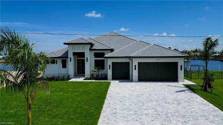 4241 NW 26th ST