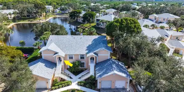 440 Wiggins Lake CT
