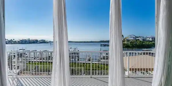 4975 Bonita Beach RD