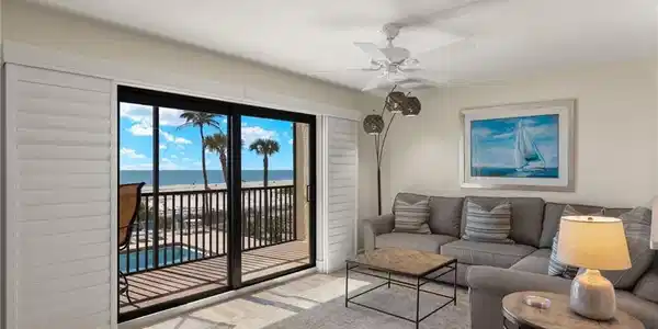 2230 Camino Del Mar DR