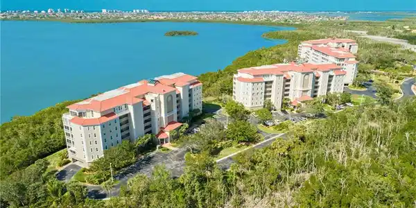 133 Vintage Bay DR