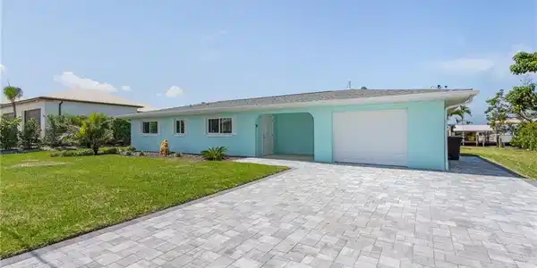 2831 Sanibel