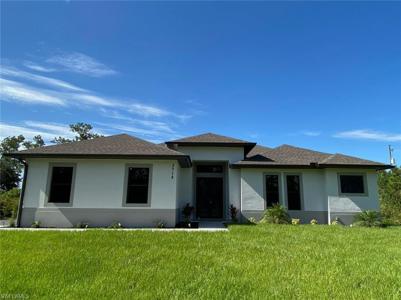 96 2nd ST SE