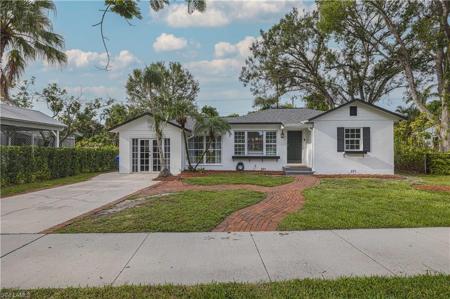 1338 Alcazar