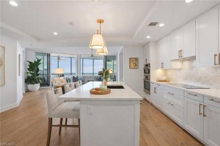 4142 Bay Beach LN