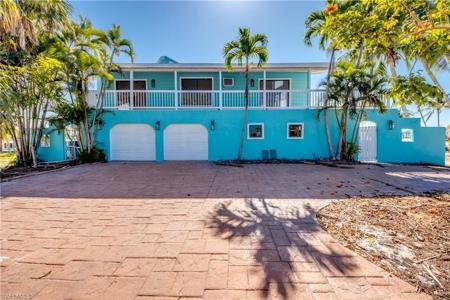 3544 Emerald AVE