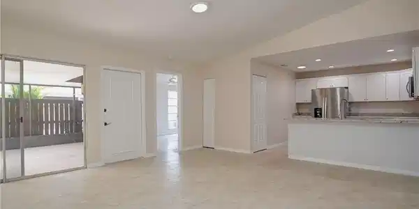 6353 Royal Woods