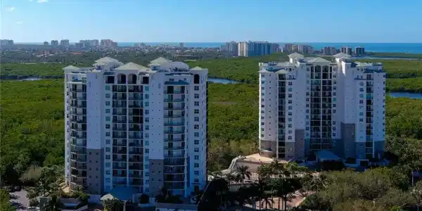 445 Cove Tower DR