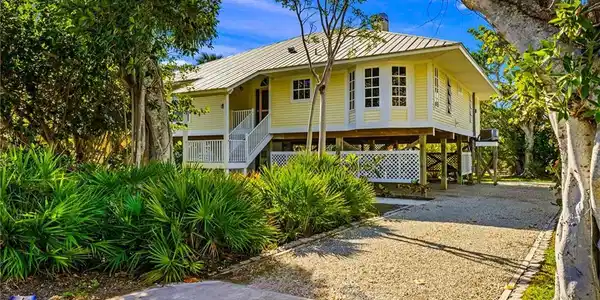 551 Sea Oats DR