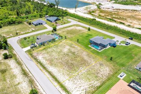 3606 NW 38th ST