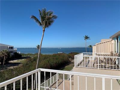 200 Periwinkle WAY
