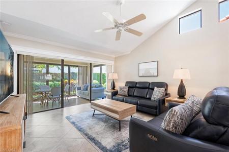 551 Beachwalk CIR