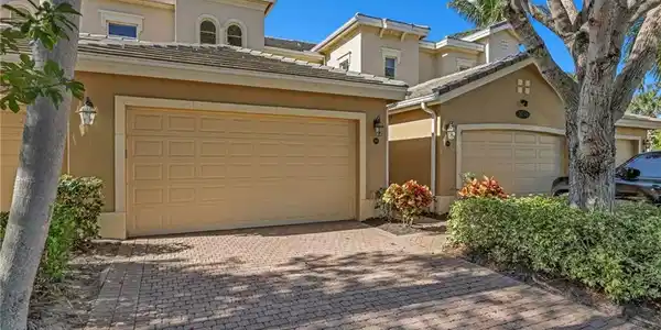 3031 Marengo CT