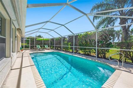 22175 Seashore CIR